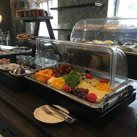 Hirzel Hotel